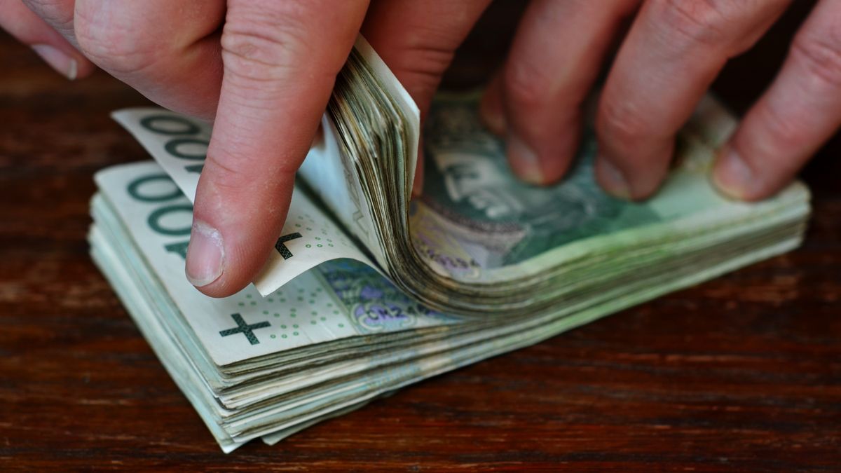 Oni zyskują na rosnącej inflacji. Śmieją się z odsetek, które oferują lokaty 