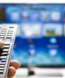 Bitwa na imprezy. Stacje telewizyjne walczą o oglądalność w ostatnią noc roku