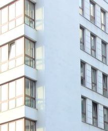 Bez prądu, kanalizacji lub w przeludnieniu. Tak żyje ok. 5,5 mln Polaków