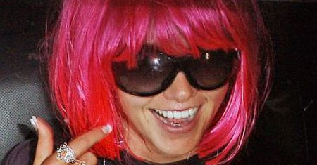 Britney Spears wróciła do różowej peruki!