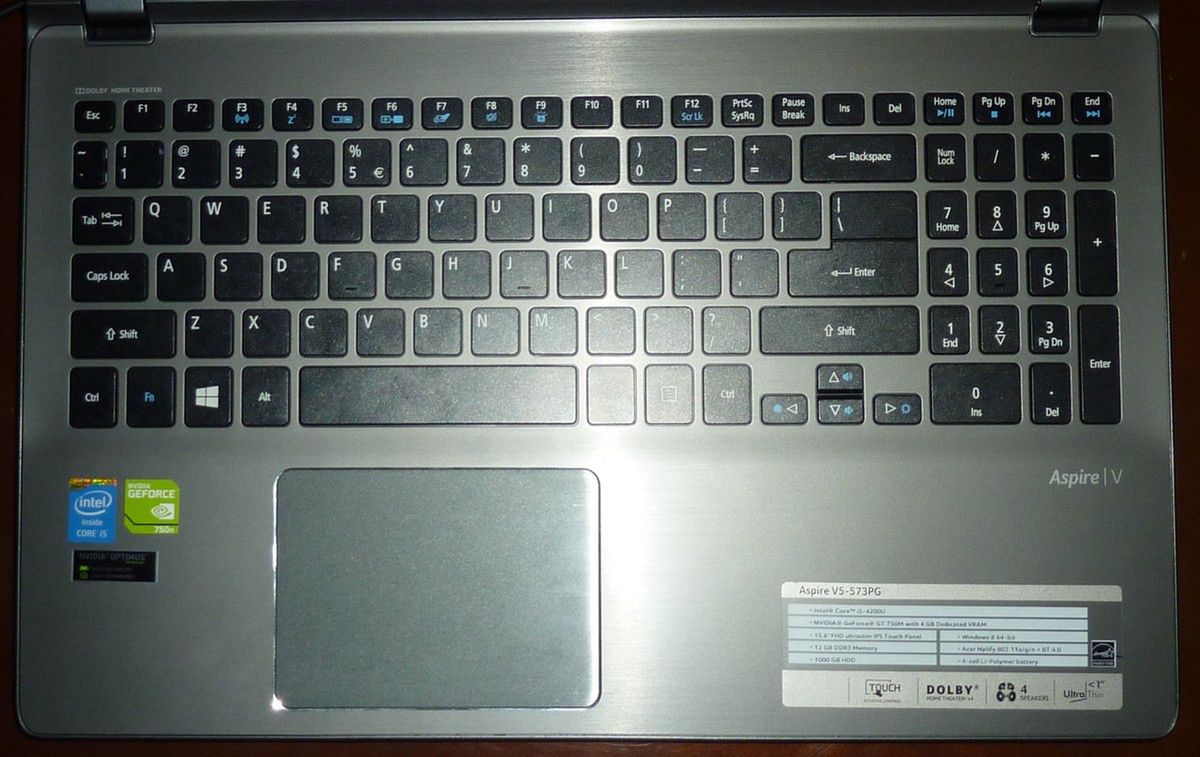 Acer Aspire V5-573PG - klawiatura