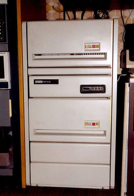 DEC PDP11 (1)
