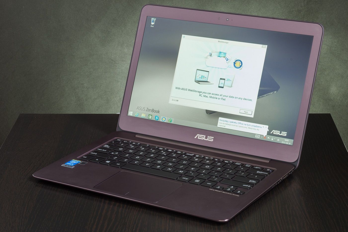 Asus Zenbook UX305FA – test lekkiego i bezgłośnego laptopa 4