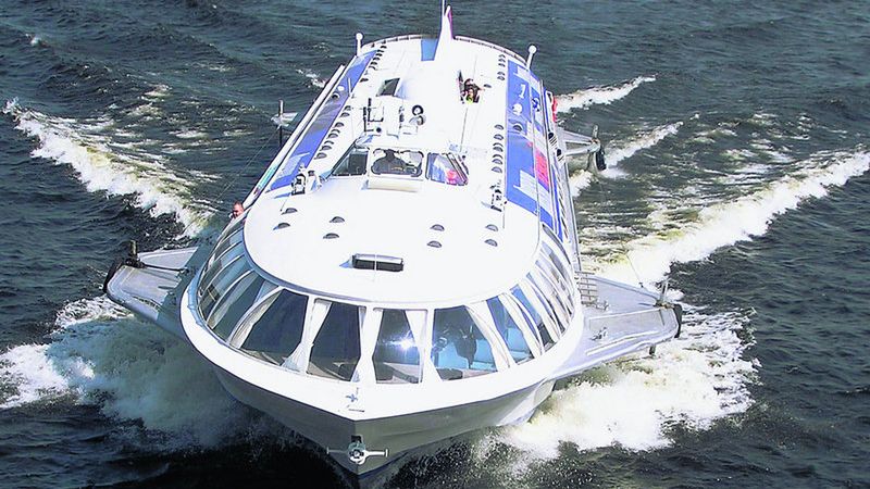 Wodoloty nie będą wozić pasażerów Kanałem Żerańskim