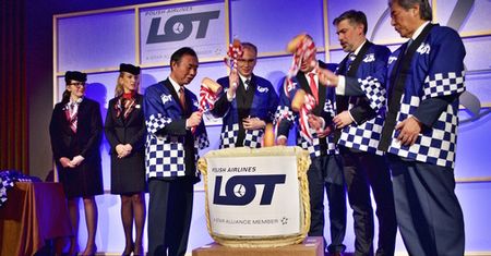 LOT wylądował w Japonii. Otwarto połączenie, na które czekano 20 lat