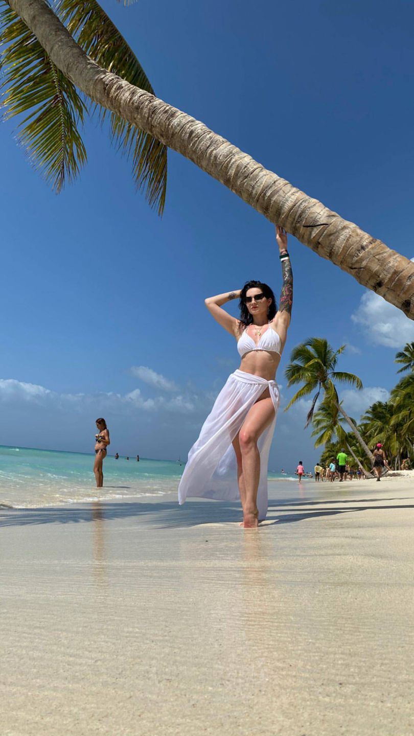 Ewelina Lisowska na wakacjach
