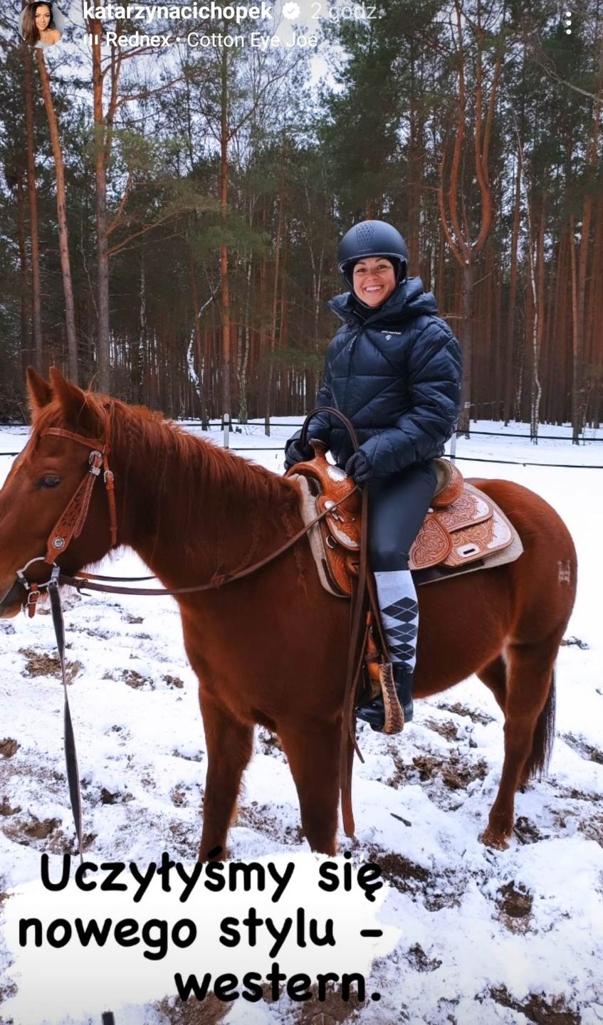 Kasia Cichopek z córką na koniach