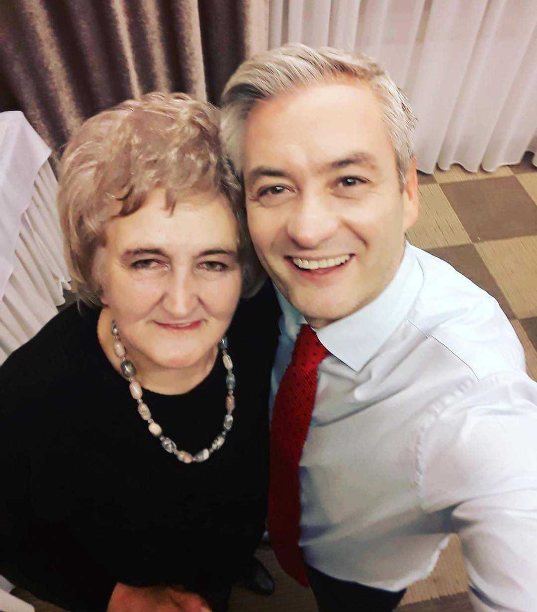 Robert Biedroń pokazał mamę