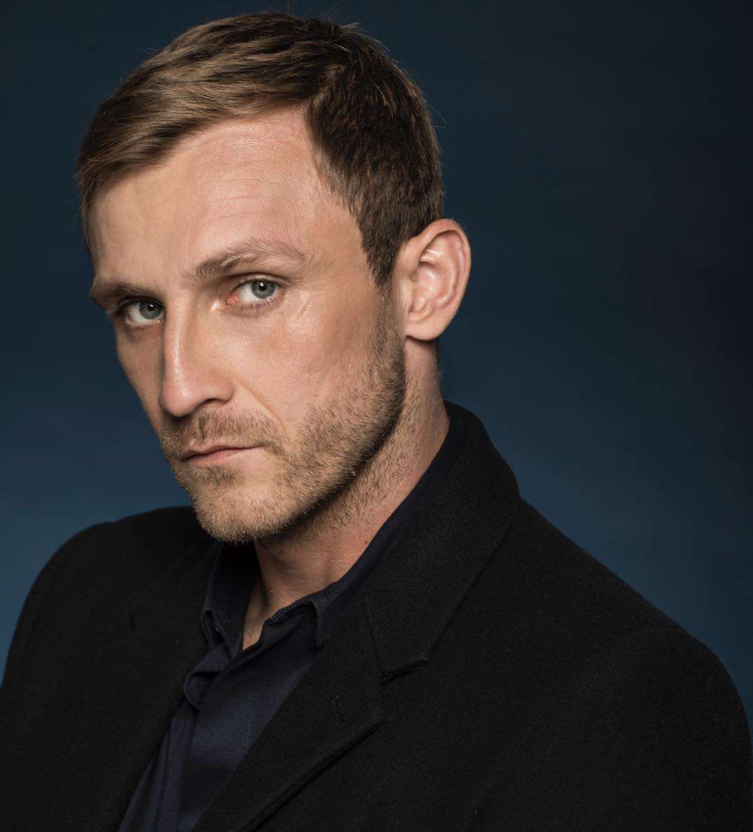 Kamil Nożyński z serialu "Ślepnąc od świateł"