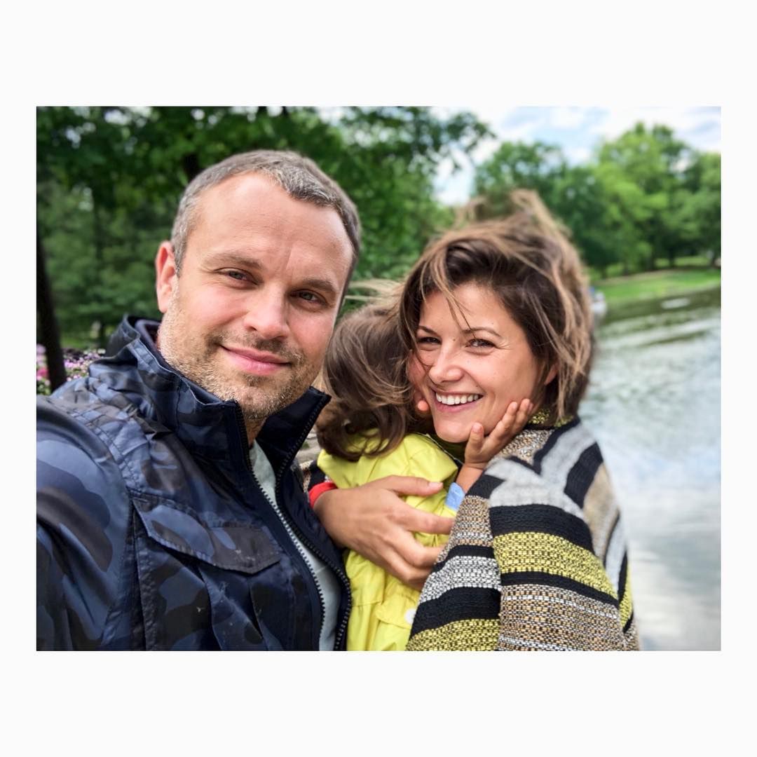 Agnieszka Sienkiewicz i Mikołaj Gauer z córeczką Zosią