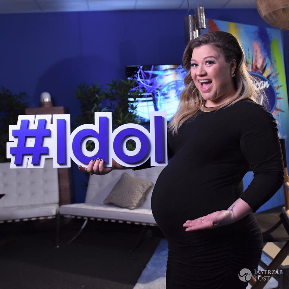 Kelly Clarkson wystąpiła w Idolu w 8. miesiącu ciąży