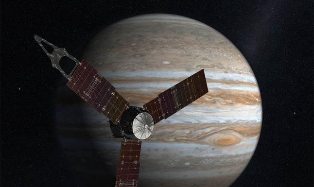 Wizualizacja sondy Juno zbliżającej się do Jowisza 