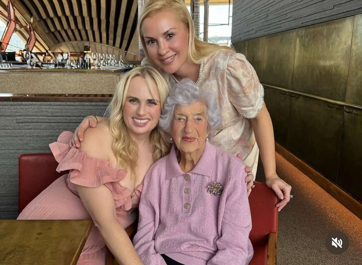 Rebel Wilson renewed her wedding vows
