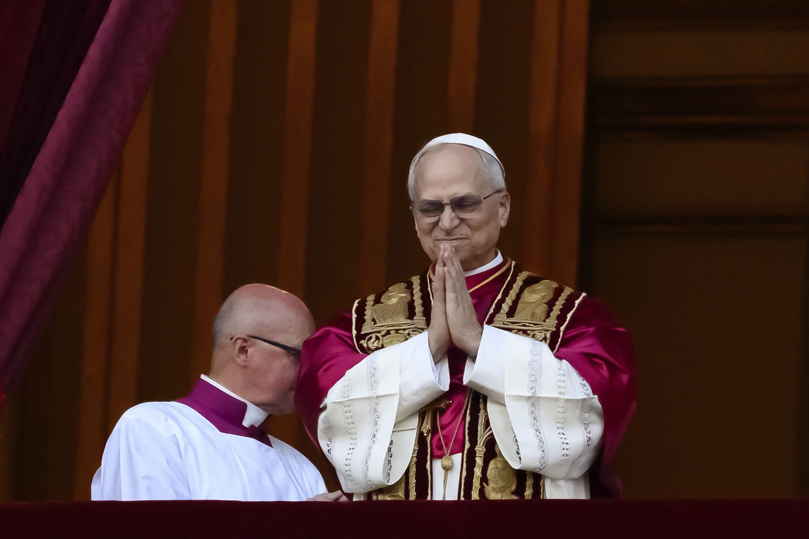 Ile zarabia papież Leon XIV? Watykańska posługa "all inclusive". Padły kwoty