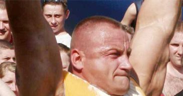 Naprawili rękę Pudzianowi