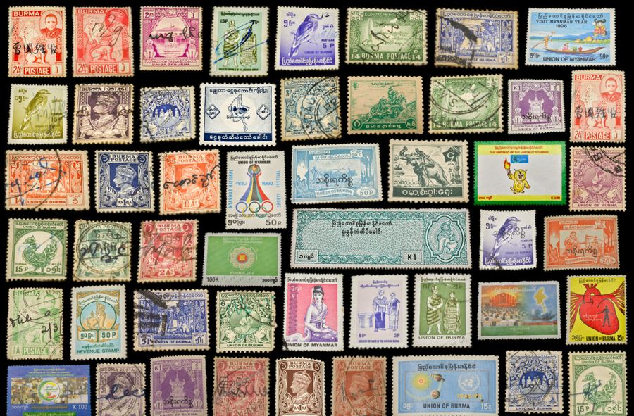 63-letnia kobieta sprzedawała narkotyki w znaczkach pocztowych