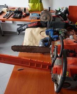 Jaworzno. Sprawcy włamań zatrzymani, mienie odzyskane. Policja szuka pokrzywdzonych