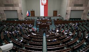 Politolog o przyszłości: są tylko dwa scenariusze, oba pisze PiS