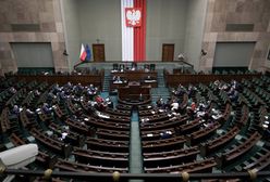 Politolog o przyszłości: są tylko dwa scenariusze, oba pisze PiS