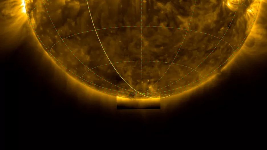 Sonda Solar Orbiter pokazuje południowy biegun Słońca
