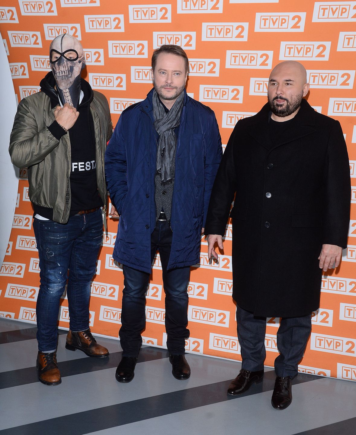 Sebastian Fabijański w masce, Patryk Vega