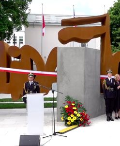 Warszawa. Ukradziona "Solidarność". Pomnik do prokuratury