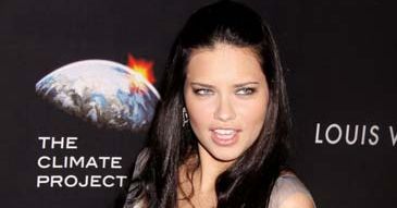 Ciężarna Adriana Lima!