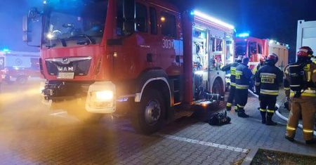 Pożar w szpitalu MSWiA przy ul. Grenadierów. Ogień pojawił się w piwnicy