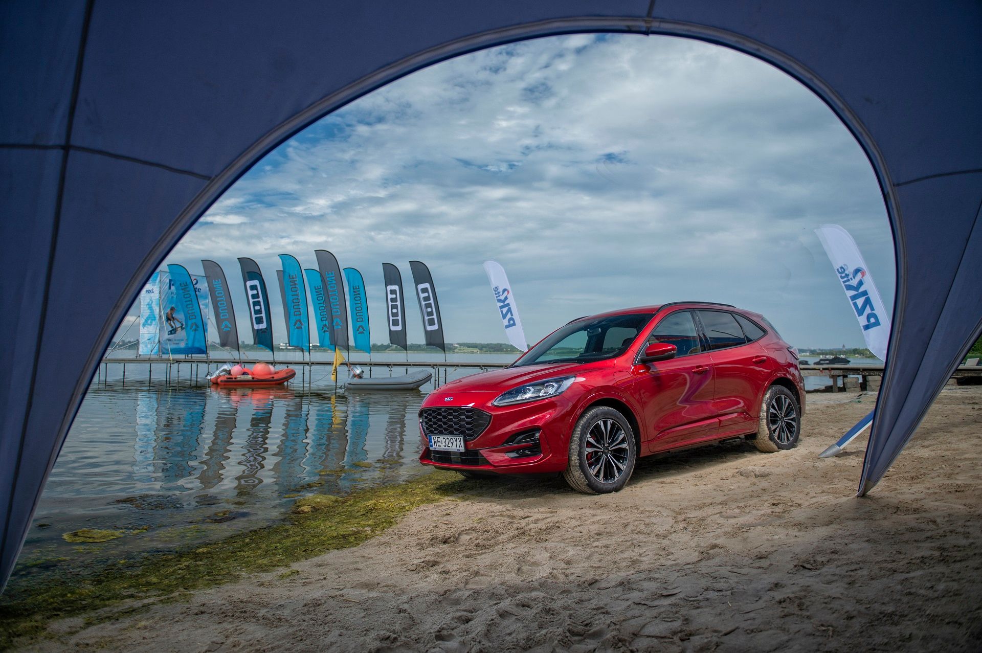 Ford Kuga Hybrid – prezentacja: Niezwykle udany napęd hybrydowy i sterowanie aplikacją 5