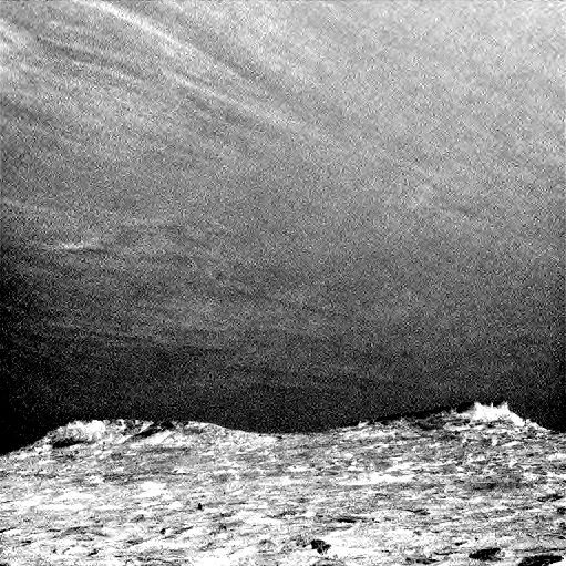 Łazik Curiosity wykonał interesujące zdjęcia chmur na Marsie 3