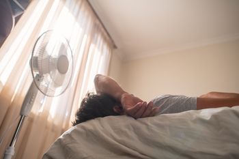 Włoski trik na upały w domu. Przynosi ulgę bez klimatyzacji
