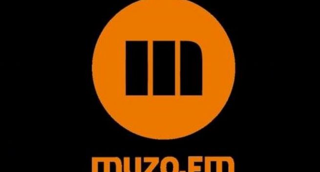 Awaria w Muzo.fm: przez ponad godzinę emitowano tylko dżingle i podkłady