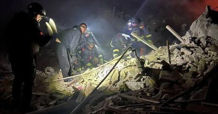 Rosjanie ostrzelali samochód. Mężczyzna i kobieta spłonęli żywcem
