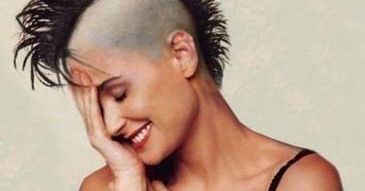Demi Moore z irokezem!