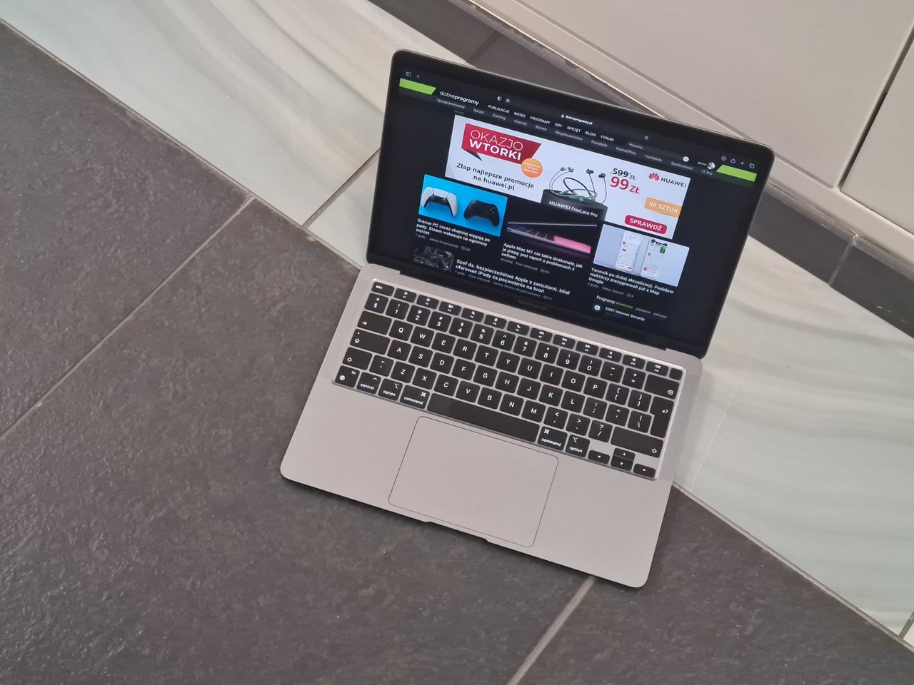 MacBook Air M1 – test. Odpowiadamy na pytania czytelników