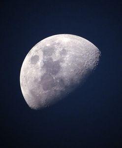 Księżyc. Naukowcy NASA znaleźli żelazo i tytan na Księżycu