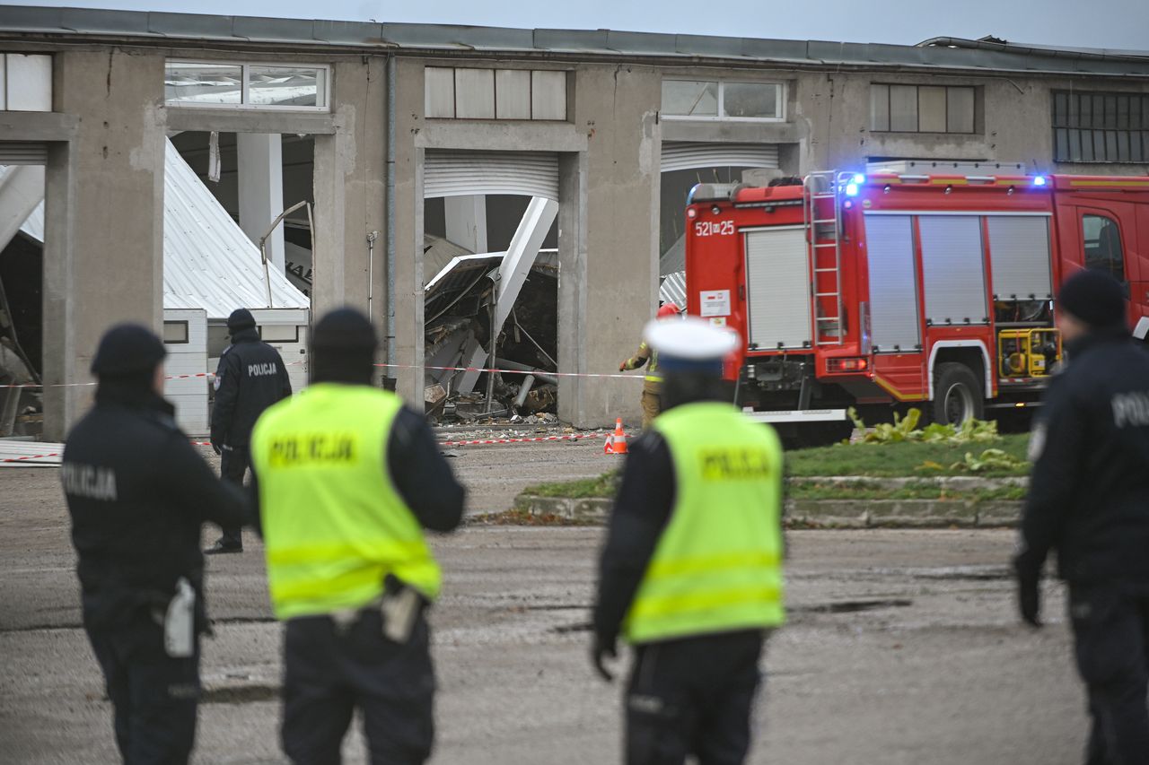 "To była sekunda". Ratownik podaje szczegóły po katastrofie w Mławie