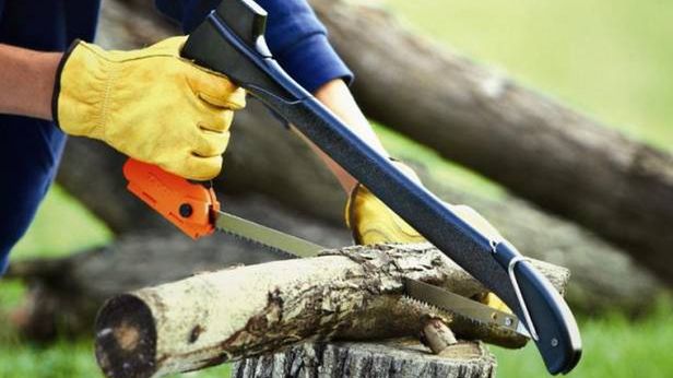 Zippo 4-in-1 Woodsman. Multitool dla survivalowców 1