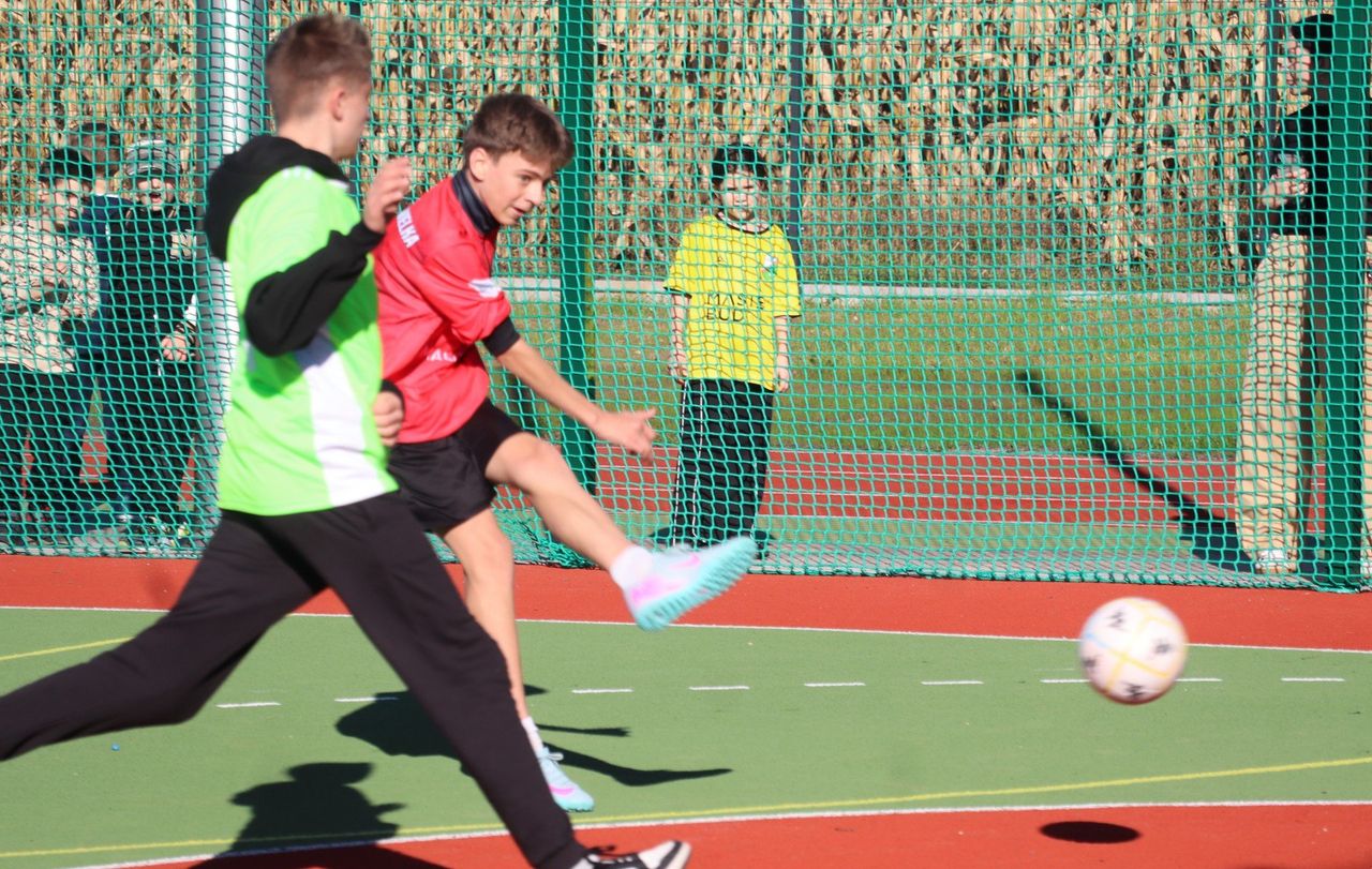 Bogucin Mały: Boisko wielofunkcyjne za prawie milion złotych. Inwestycja dofinansowana z budżetu wojewódzkiego