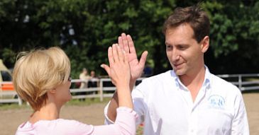 Kraśko nadal zarabia 50 TYSIĘCY CO MIESIĄC!