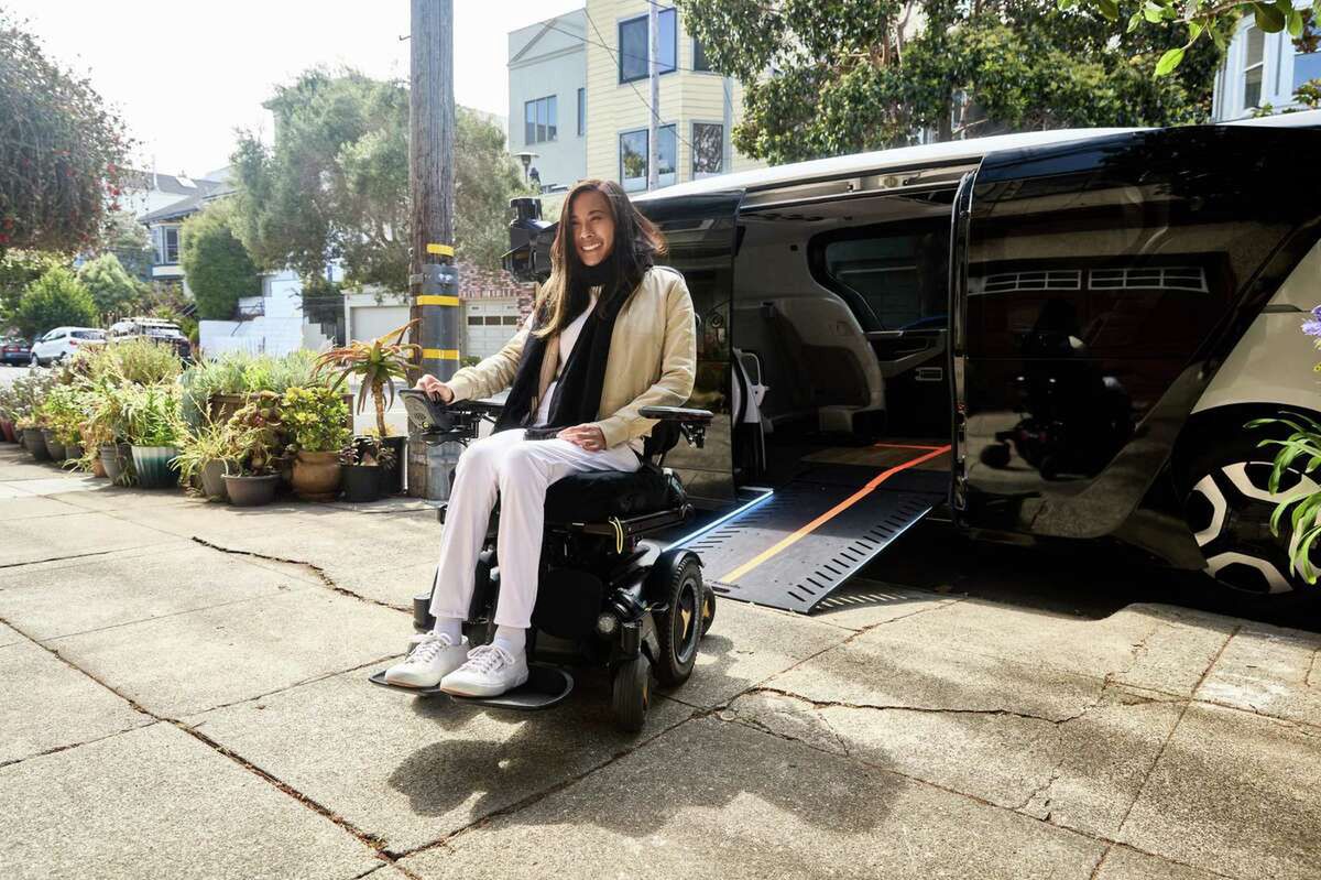 W USA pokazali pierwszą autonomiczną taksówkę dla osób niepełnosprawnych