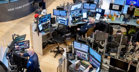 Nagłe decyzje Trumpa zmęczyły inwestorów. Spadki na Wall Street