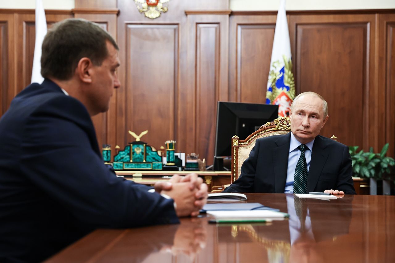 Russian war economy faces collapse by 2025, warns analyst