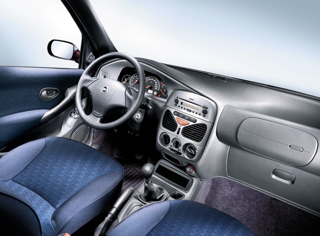 Fiat Palio Weekend po liftingu Wnętrze