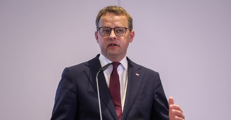 Ponowny wniosek ws. Romanowskiego. Sędzia wyłączony