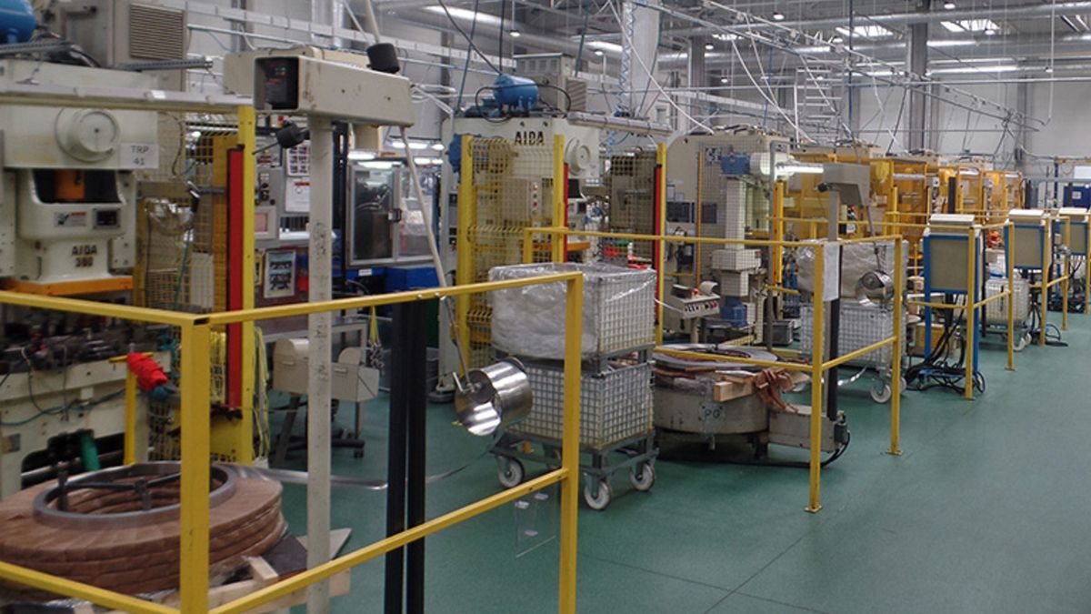 Firma TOHO Radom zwalnia pracowników.