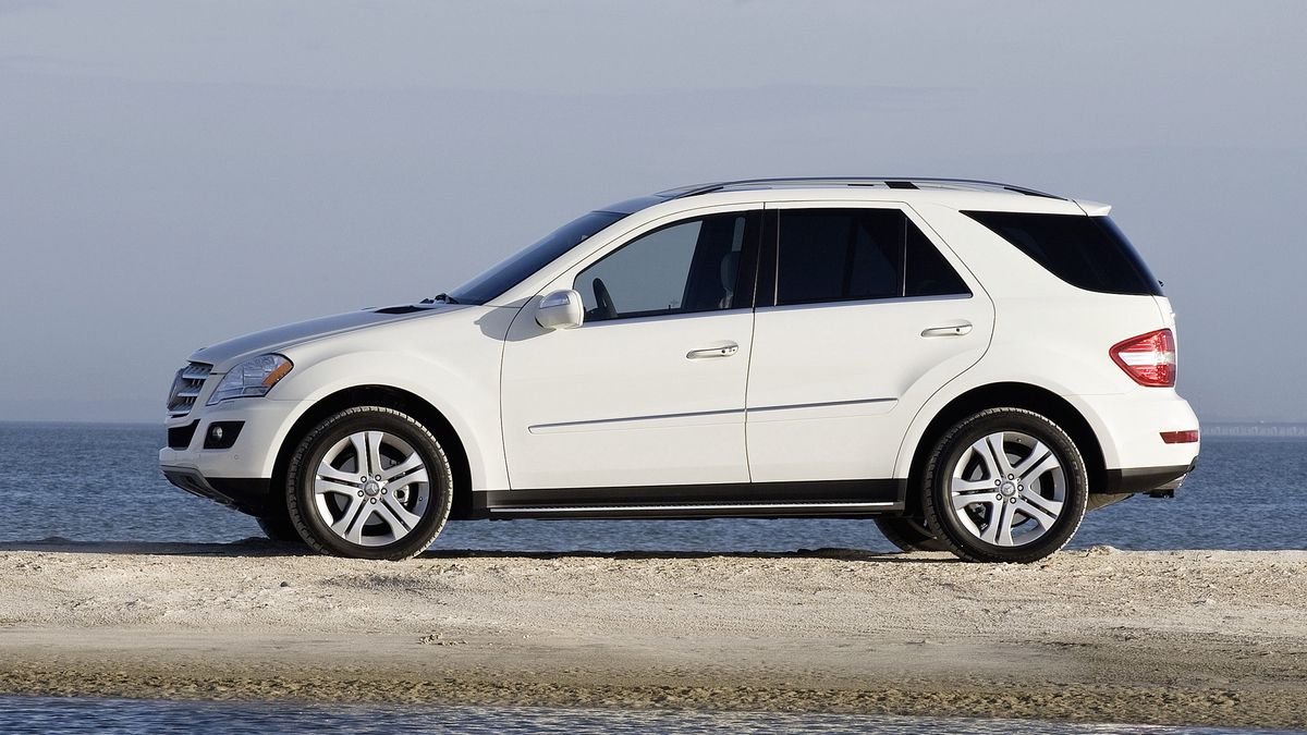 Mercedes ML (W164)  