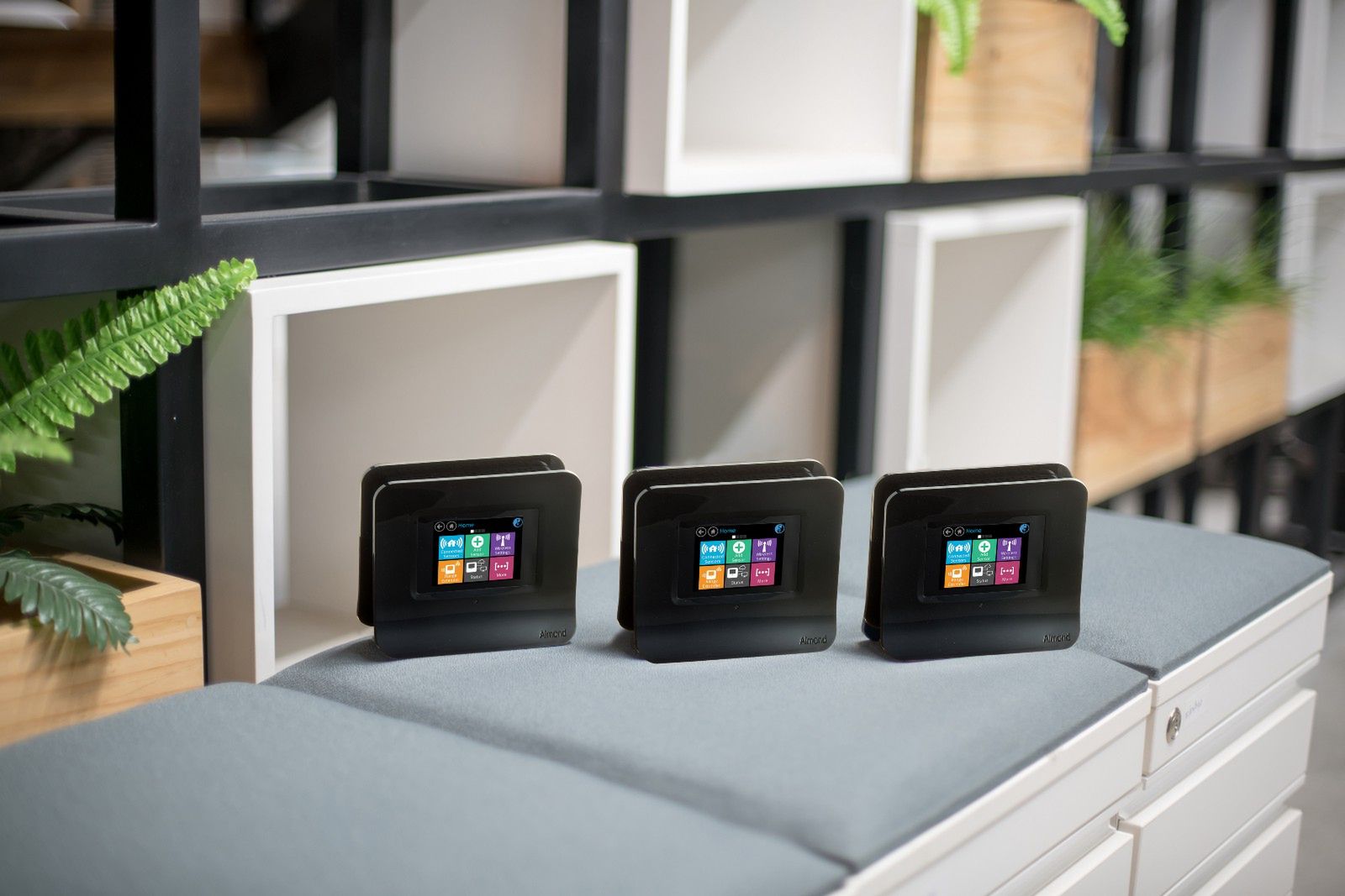 Securifi Almond 3: inteligentny router z głosową obsługą Amazon Alexa 5