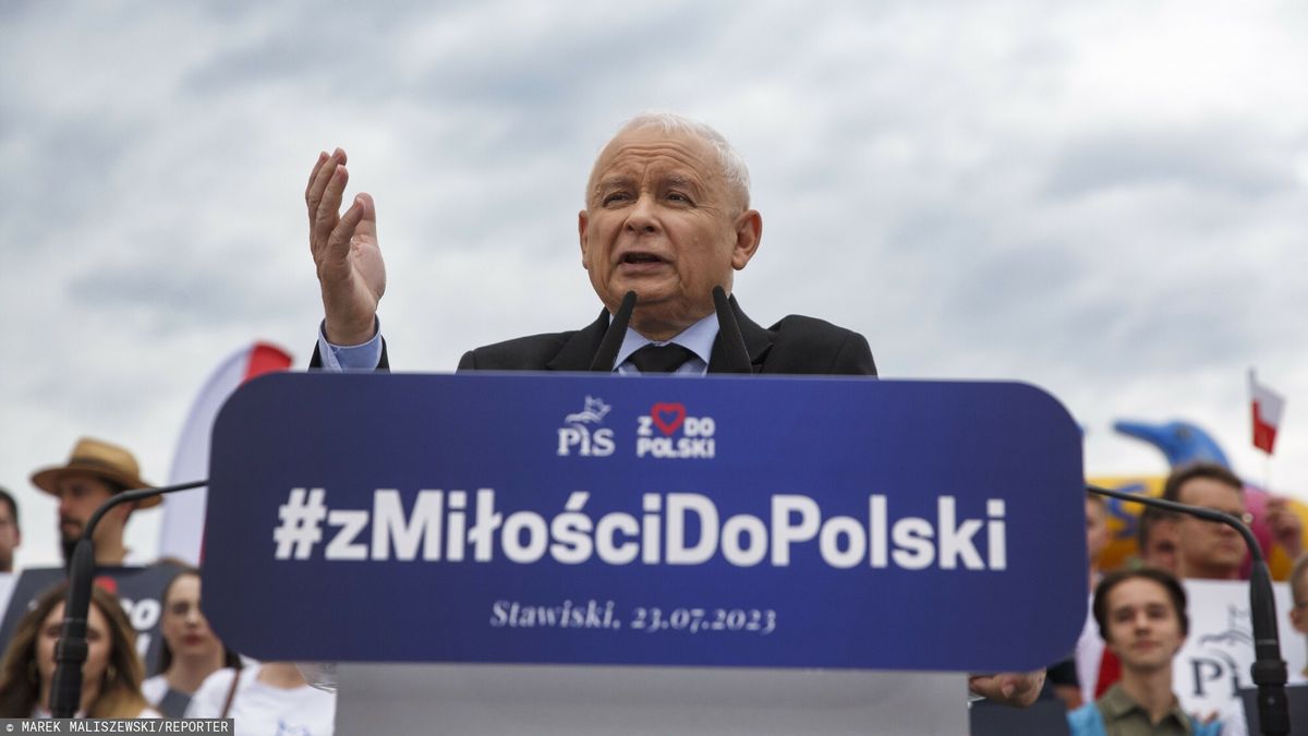 Jarosław Kaczy?ski na pikniku rodzinnym w Stawiskach23.07.2023 Stawiski wizyta wicepremiera i prezesa Prawa i Sprawiedliwości Jarosława Kaczyńskiego na pikniku rodzinnym    fot Marek Maliszewski/REPORTERn/z: Jarosław KaczyńskiMarek Maliszewski/REPORTER