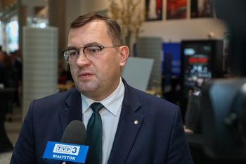 "Jak najszybciej". Minister rolnictwa reaguje ws. sprzedaży ziemi pod CPK